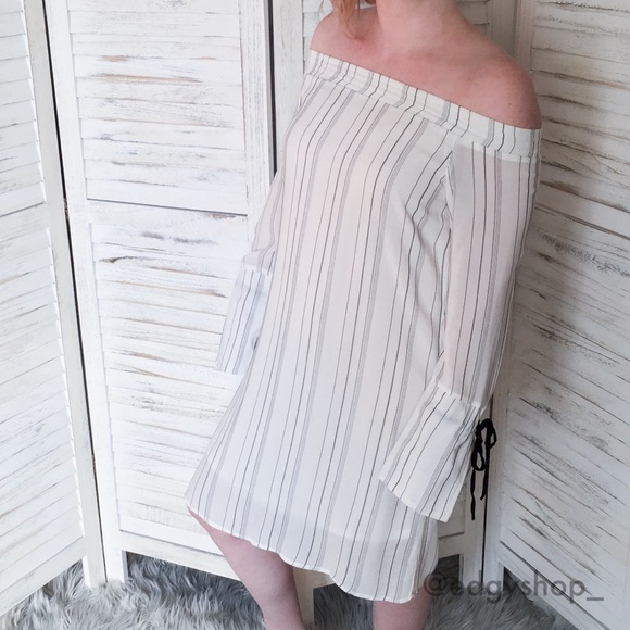 Off the Shoulder Striped Dress - Picture 2 of 8